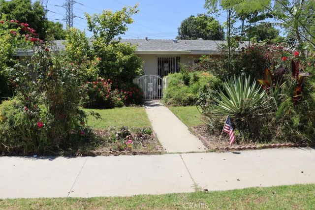 18616 Lassen Street, Northridge, CA 91324