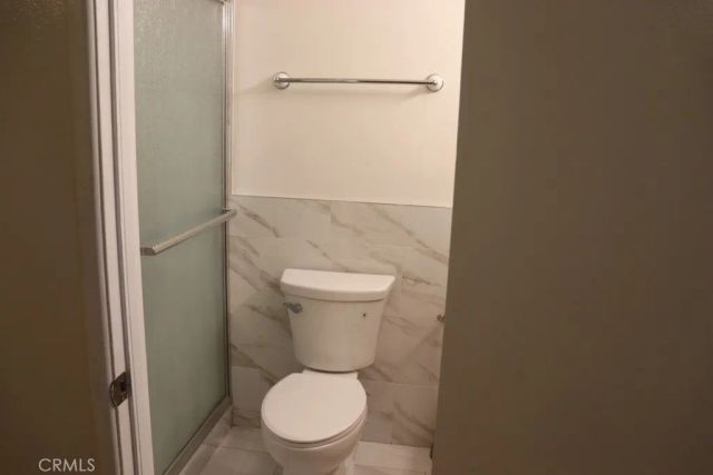 18616 Lassen Street, Northridge, CA 91324