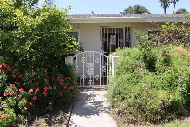 18616 Lassen Street, Northridge, CA 91324