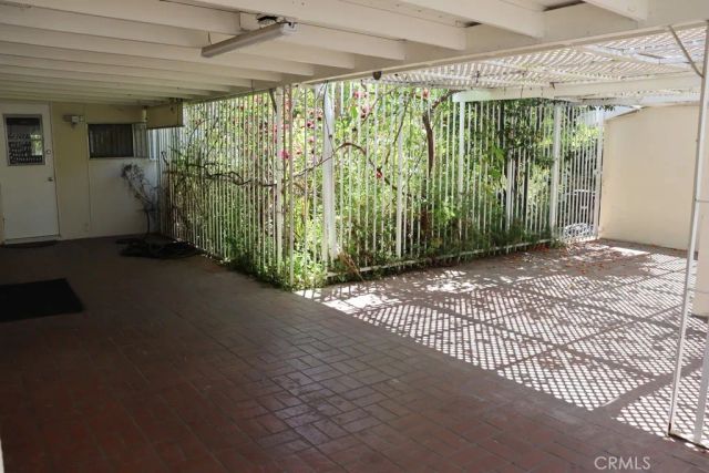 18616 Lassen Street, Northridge, CA 91324