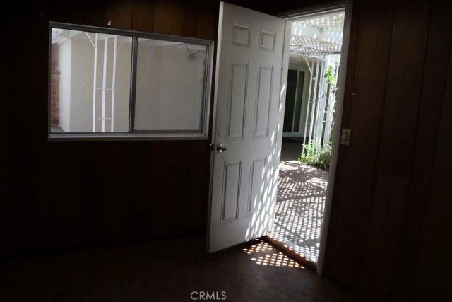 18616 Lassen Street, Northridge, CA 91324