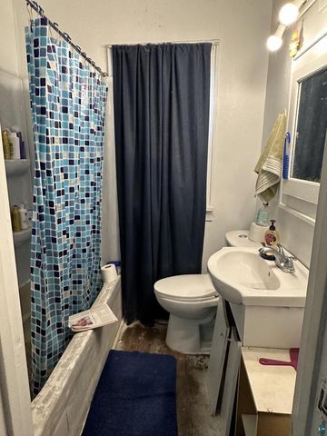 1520 Ogden Ave, Superior, WI 54880