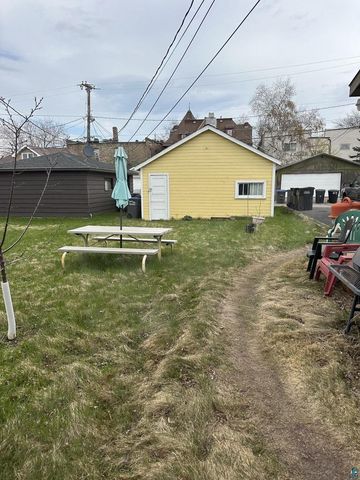 1520 Ogden Ave, Superior, WI 54880