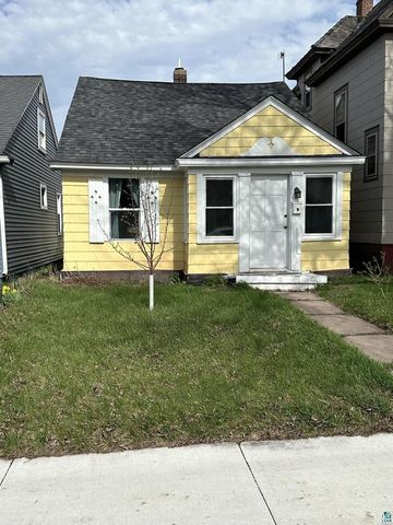 1520 Ogden Ave, Superior, WI 54880