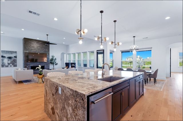 2027 Noe Boulevard, Heath, TX 75126