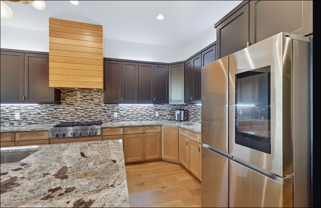 2027 Noe Boulevard, Heath, TX 75126