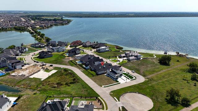 2027 Noe Boulevard, Heath, TX 75126