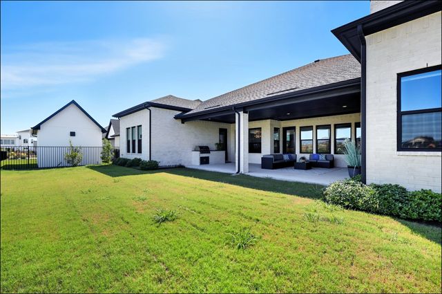 2027 Noe Boulevard, Heath, TX 75126