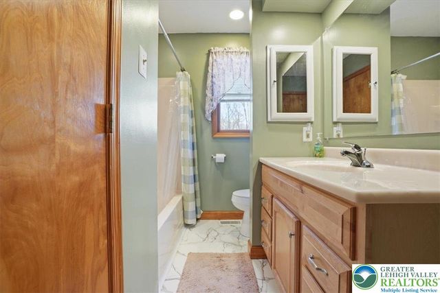 4630 Forest Street, Penn Forest Twp, PA 18235