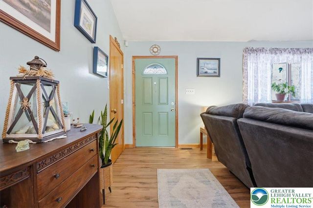 4630 Forest Street, Penn Forest Twp, PA 18235