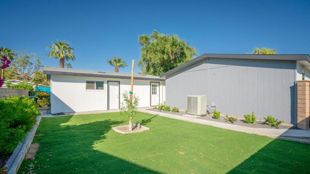 74654 Stage Line Drive, Thousand Palms, CA 92276