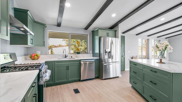 74654 Stage Line Drive, Thousand Palms, CA 92276