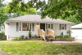 413 NW 88th Terrace, Kansas City, MO 64155