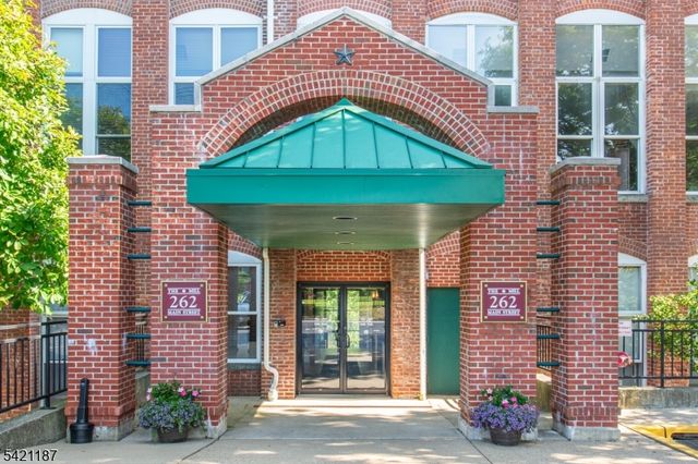 262 Main St 219, Little Falls Twp., NJ 07424