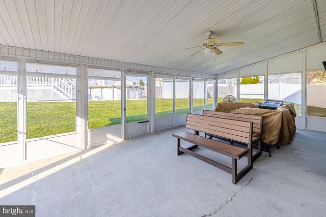 202 JUNIPER CIR, Glassboro, NJ 08028