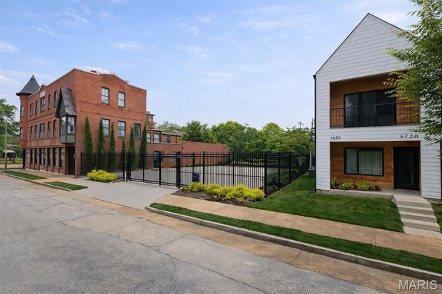 3600 Texas Avenue, St Louis, MO 63118