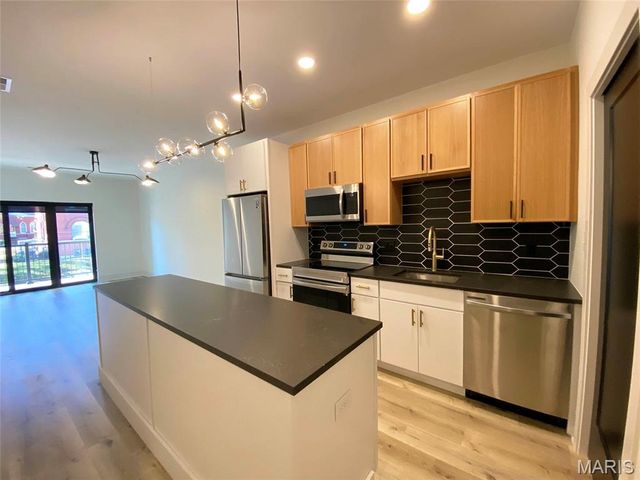 3600 Texas Avenue, St Louis, MO 63118