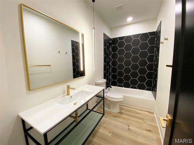 3600 Texas Avenue, St Louis, MO 63118