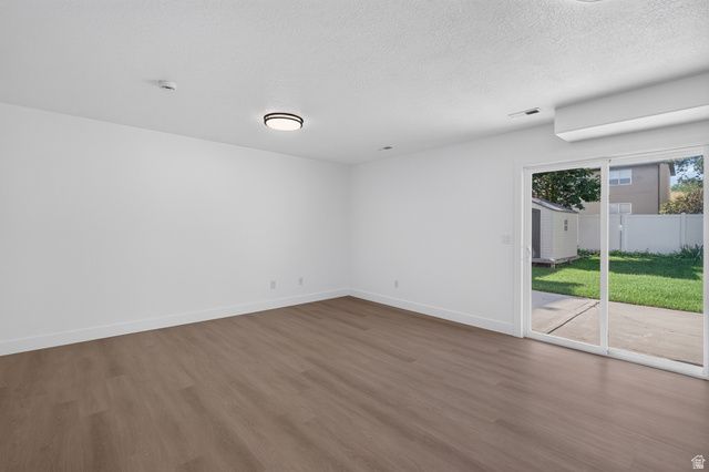 261 W BEVERLEE ANN DR, Draper, UT 84020