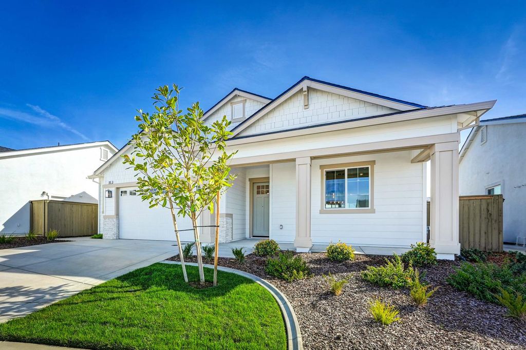 925 Acadia Ct, Roseville, CA 95747