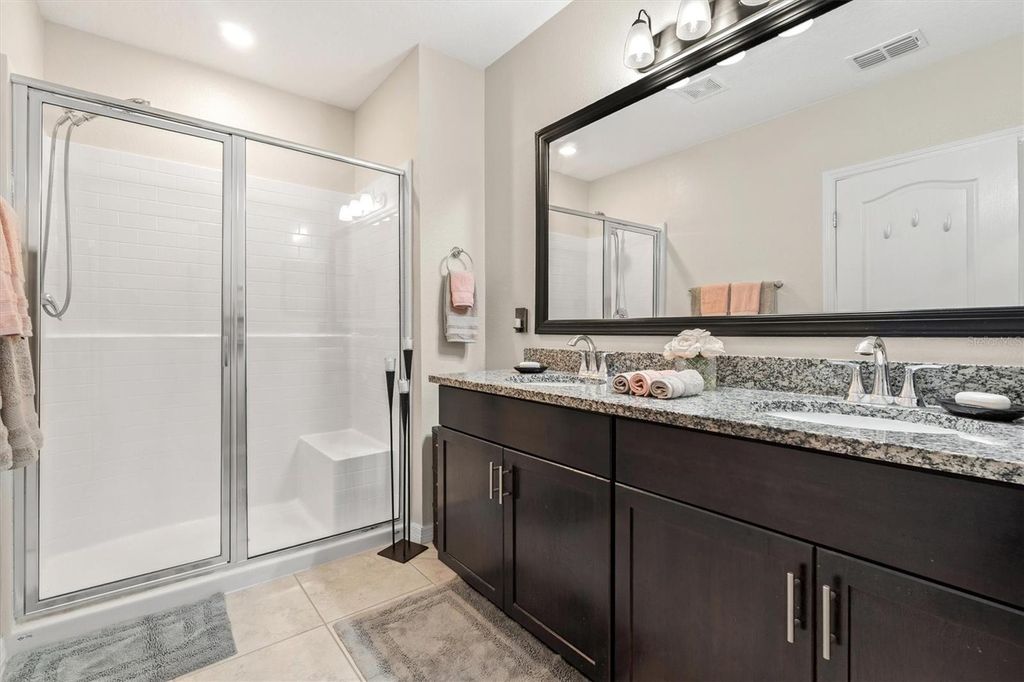 Image 17 of property listing at 1 FRENORA LANE, Palm Coast, FL 32137