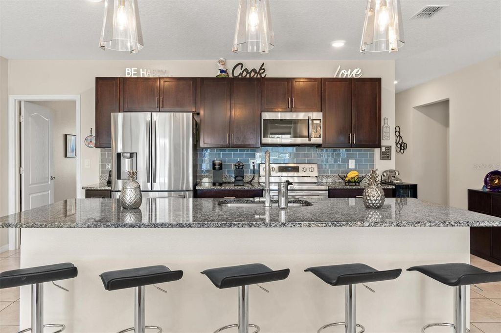 Image 7 of property listing at 1 FRENORA LANE, Palm Coast, FL 32137