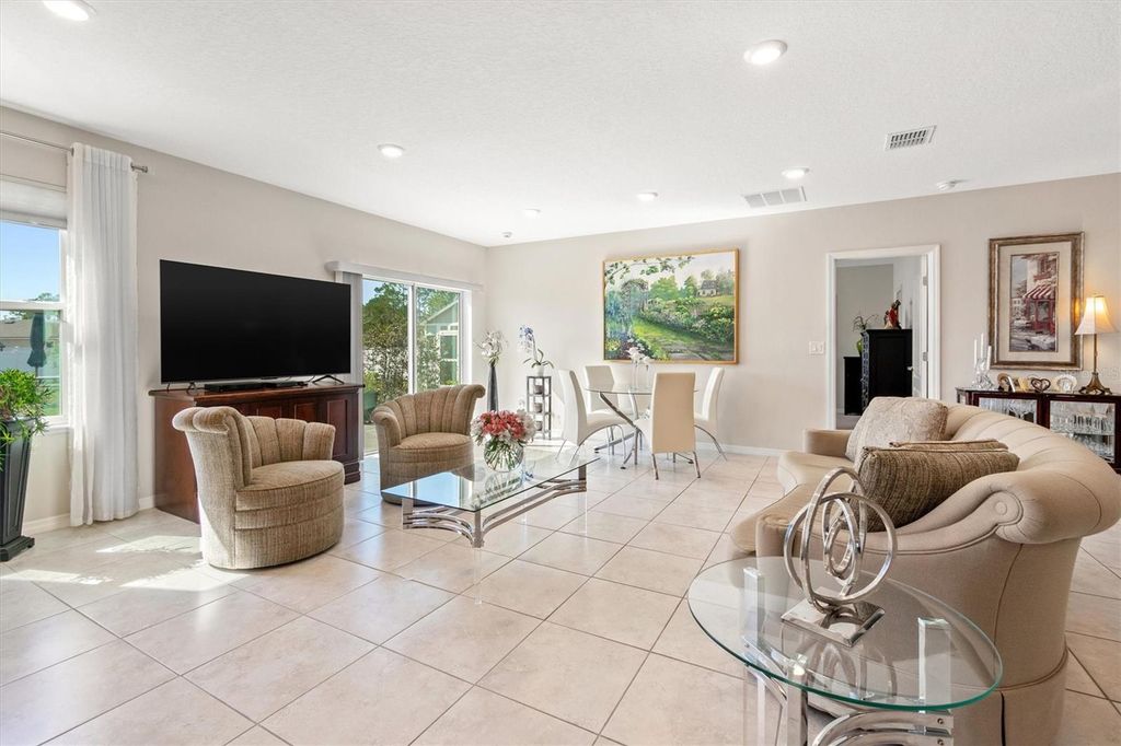 Image 10 of property listing at 1 FRENORA LANE, Palm Coast, FL 32137