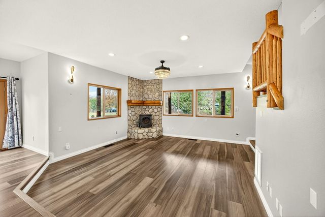 5650 Kane Creek Road, Central Point, OR 97502