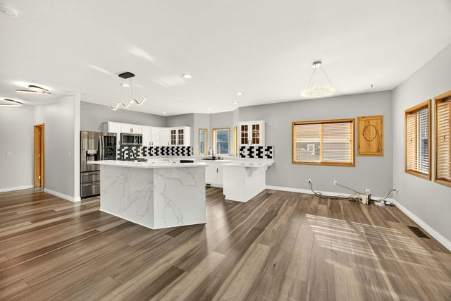 5650 Kane Creek Road, Central Point, OR 97502