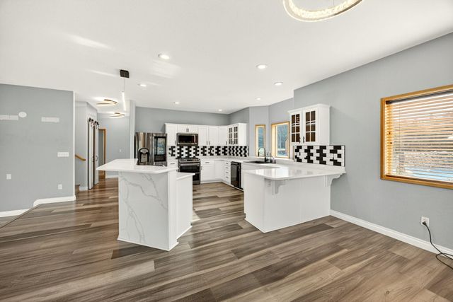 5650 Kane Creek Road, Central Point, OR 97502