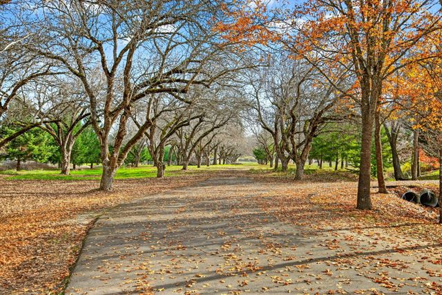 5650 Kane Creek Road, Central Point, OR 97502