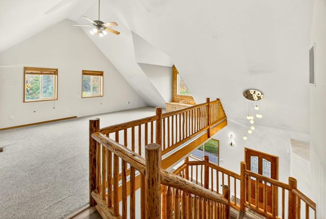 5650 Kane Creek Road, Central Point, OR 97502