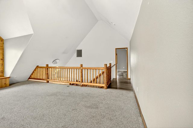 5650 Kane Creek Road, Central Point, OR 97502