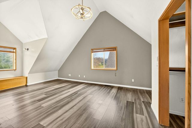 5650 Kane Creek Road, Central Point, OR 97502