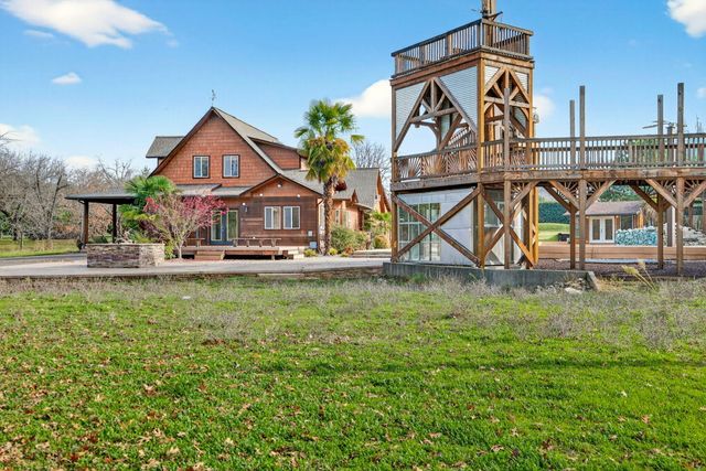 5650 Kane Creek Road, Central Point, OR 97502