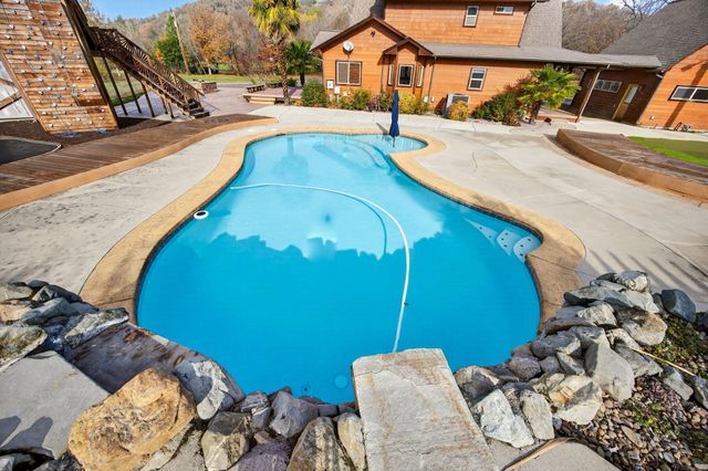 5650 Kane Creek Road, Central Point, OR 97502