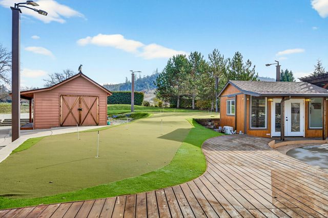 5650 Kane Creek Road, Central Point, OR 97502