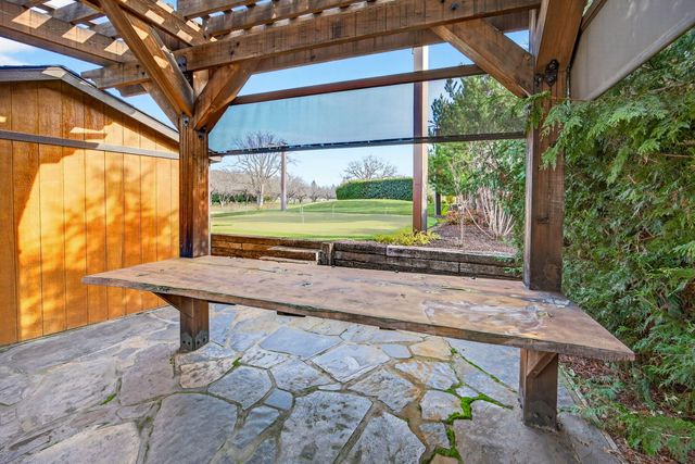 5650 Kane Creek Road, Central Point, OR 97502