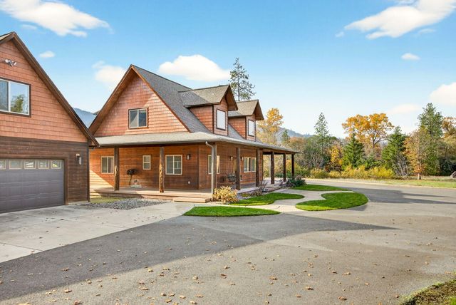 5650 Kane Creek Road, Central Point, OR 97502