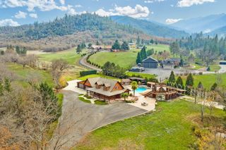 5650 Kane Creek Road, Central Point, OR 97502