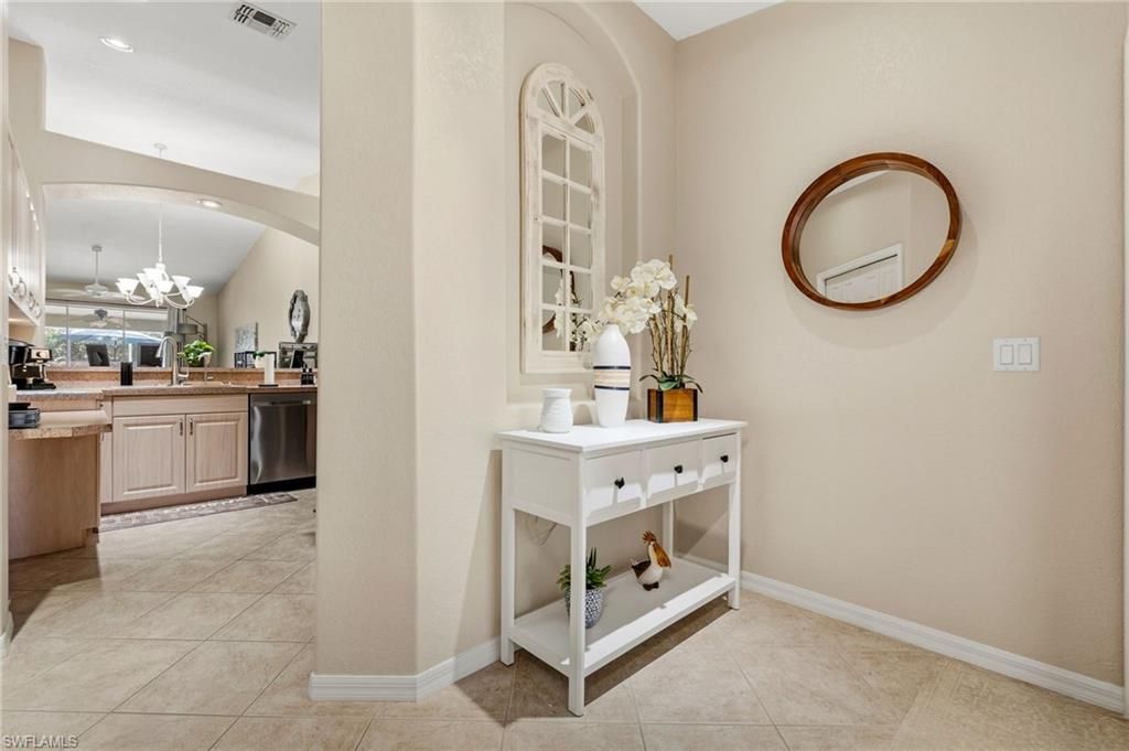 6242 Mandalay CIR 55, NAPLES, FL 34112 — photo 2