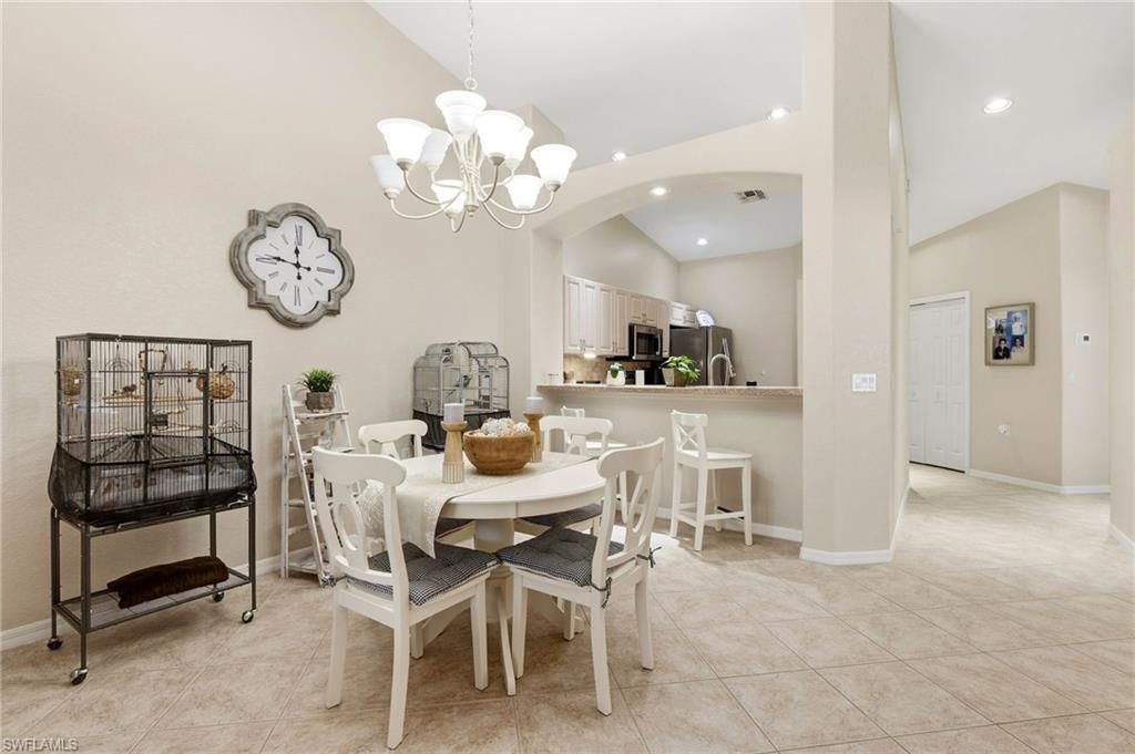 6242 Mandalay CIR 55, NAPLES, FL 34112 — photo 4