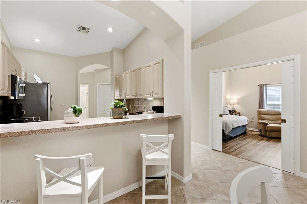 6242 Mandalay CIR 55, NAPLES, FL 34112 — photo 5