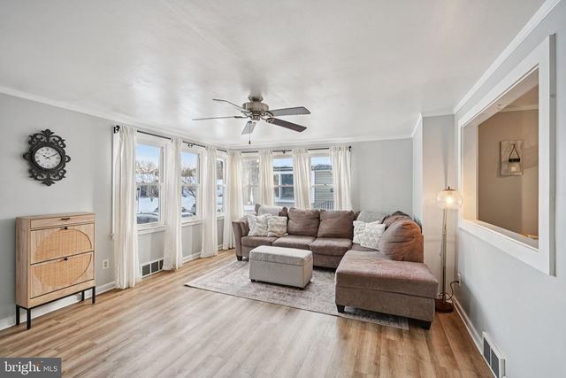 416 W ANDERSON AVE, Phoenixville, PA 19460