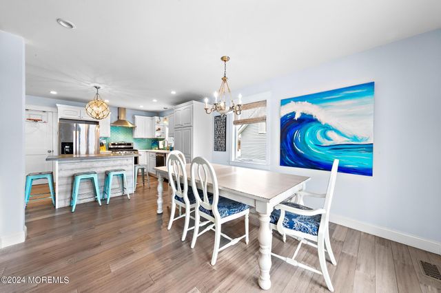 15 Griffin Street, Monmouth Beach, NJ 07750