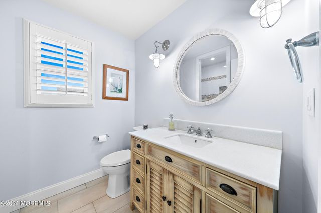15 Griffin Street, Monmouth Beach, NJ 07750