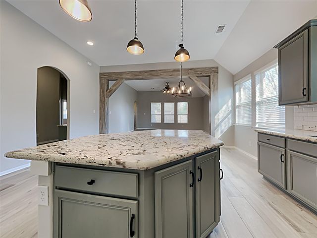 2286 Catalonia Cove, League City, TX 77573