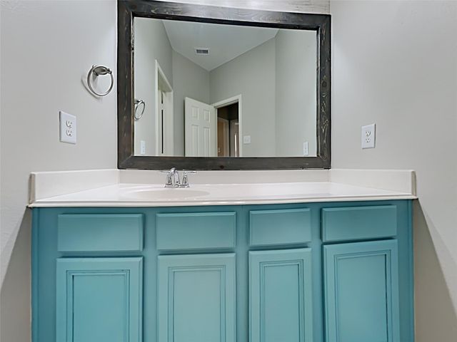 2286 Catalonia Cove, League City, TX 77573