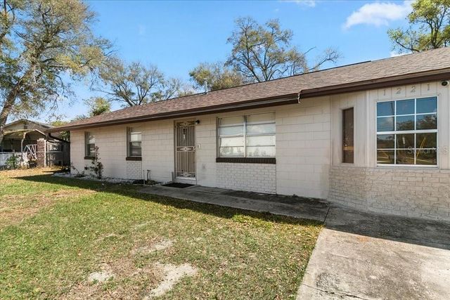 1221 OCOEE APOPKA ROAD, Apopka, FL 32703