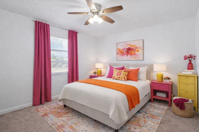 1221 OCOEE APOPKA ROAD, Apopka, FL 32703